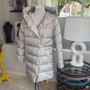 Eddie Bauer Cirruslite Down Wrap Parka